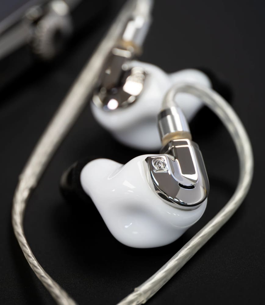 Campfire Audio Bonneville Multiverse III Achromatic Series limitált fehér fülmonitor