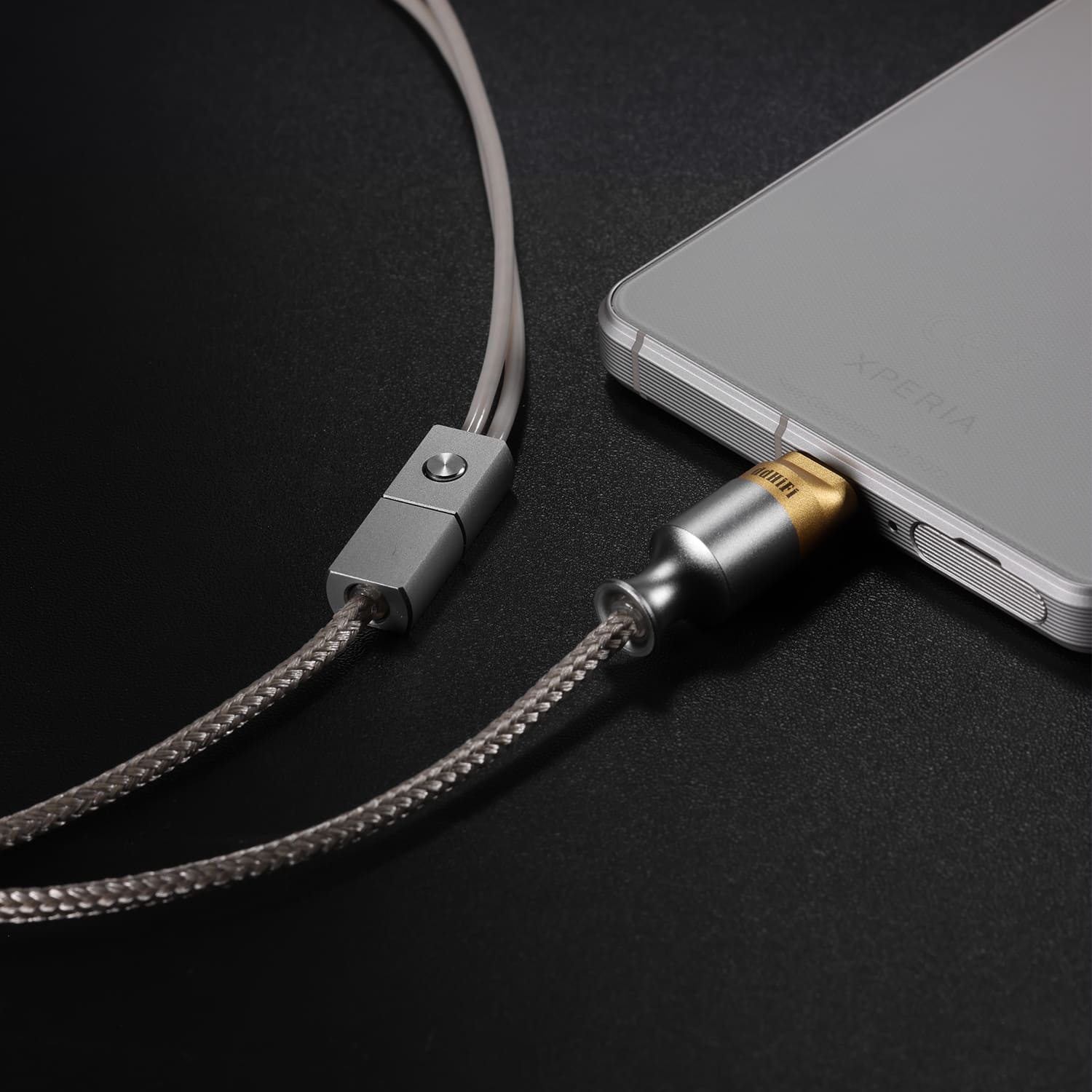 ddHiFi M110C használat közben USB-C okostelefonnal