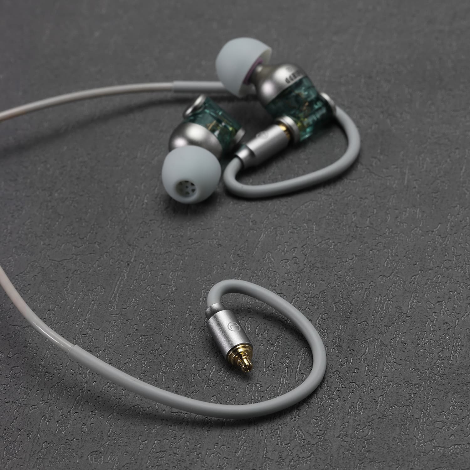 ddHiFi M110C MMCX IEM csatlakozó